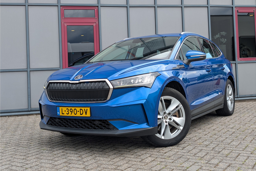 55992959